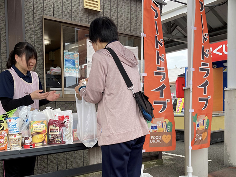 国分ほのぼの　コープかごしま国分店でフードドライブ　「場所がなくなりそう」の相談から